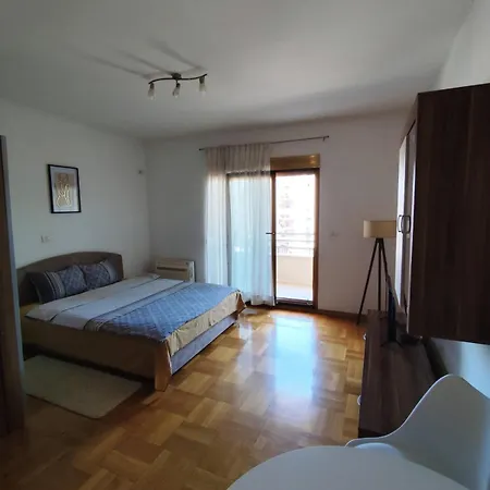 Kvart 波德戈里察